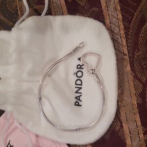 Pandora heart closure silver bracelet bagged  bag 🎒 925 gorgeous firm firm firm